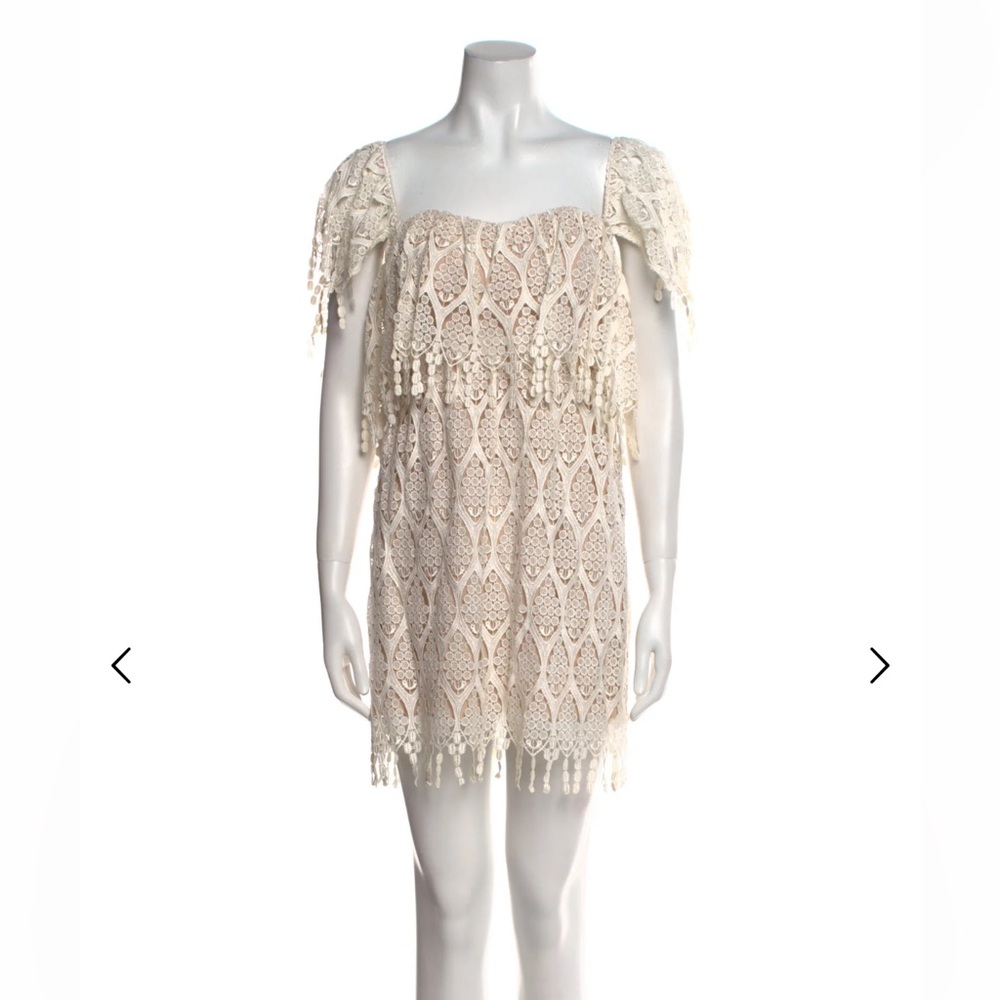 Elegant Cream Lace Dress